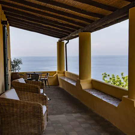 Hotel Signum Malfa (Salina)